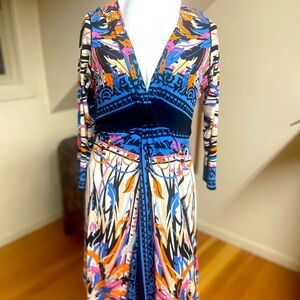 Eva Varro long sleeve pattern dress